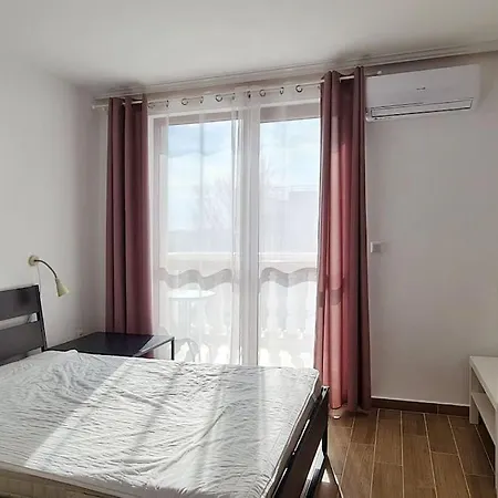 студия в лучшем комплексе на солнечном берегу Apartmán Sluneční pobřeží